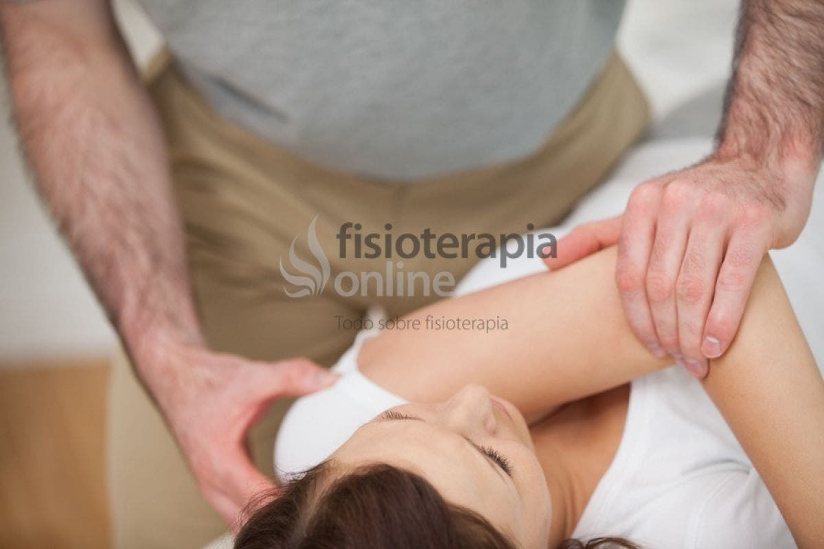 me duele el hombro izquierdo cuando respiro